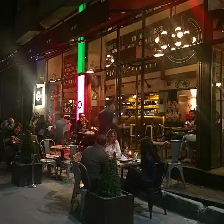 On Off Karaköy'nin yemek ve ambiyans fotoğrafları 3