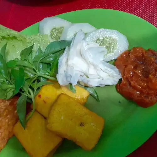 Gambar Makanan PUJA SERA PECEL LELE 4