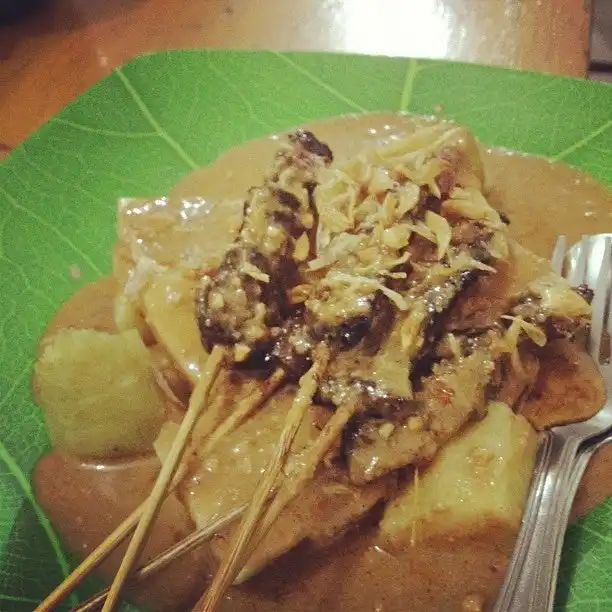 Gambar Makanan Mie Rebus & Sate Oranyono 13