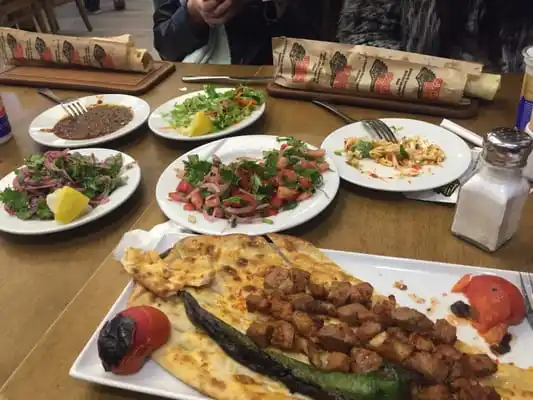 Dürüm Durak Halkalı'nin yemek ve ambiyans fotoğrafları 3