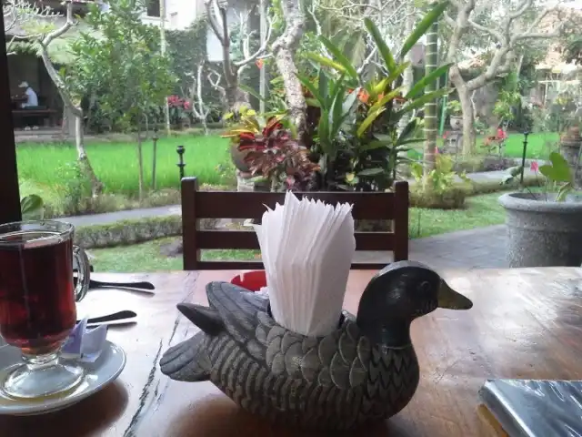 Gambar Makanan Bebek Bengil (Dirty Duck Diner) 13