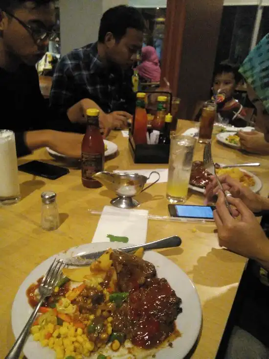 Gambar Makanan Abuba Steak 18