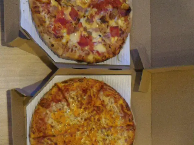 Gambar Makanan Domino's Pizza 20