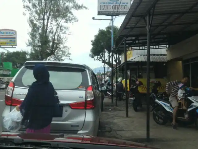 Gambar Makanan Ayam Goreng & Ayam Bakar, Bebek Goreng "Pak Cipto" 2