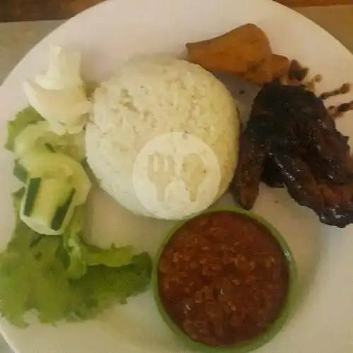 Gambar Makanan Ayam Bakar Banyumas 4