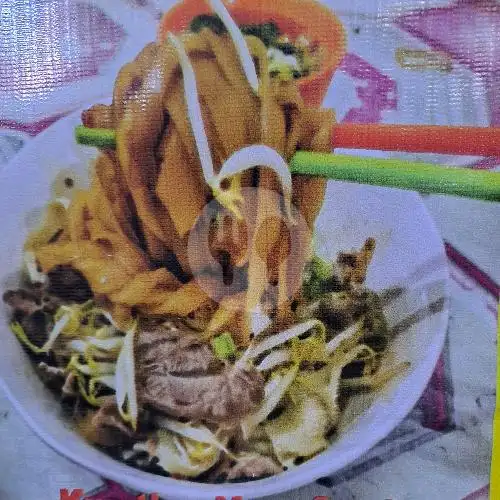 Gambar Makanan Kwetiaw Sapi / Seafood Pontianak HONG 13