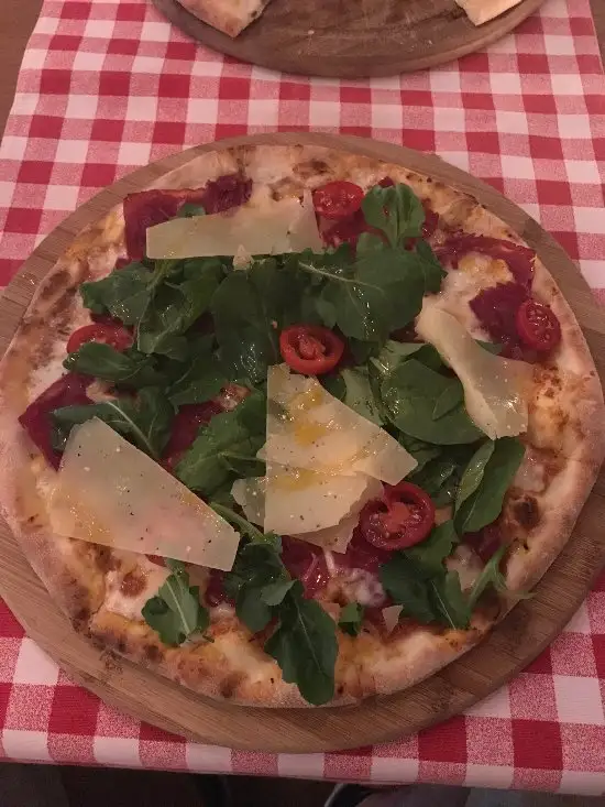 Double Zero Pizzeria'nin yemek ve ambiyans fotoğrafları 8