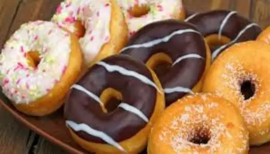 Gambar Makanan Deola Donuts 1
