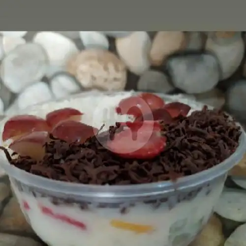 Gambar Makanan Salad Buah Carissa & Pisang Krenyess, Lowokwaru 13