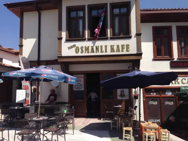 Tarihi Osmanlı Kafe'nin yemek ve ambiyans fotoğrafları 2