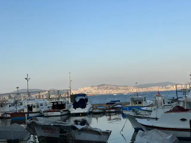 Meşhur Sarıyer Börekçisi'nin yemek ve ambiyans fotoğrafları 5