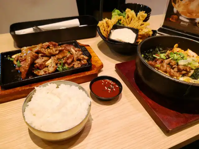 Seoul Garden Hot Pot Food Photo 9