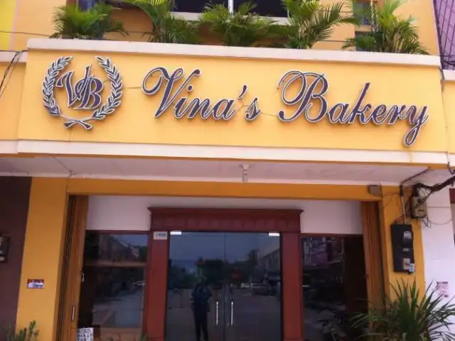 Vina's bakery