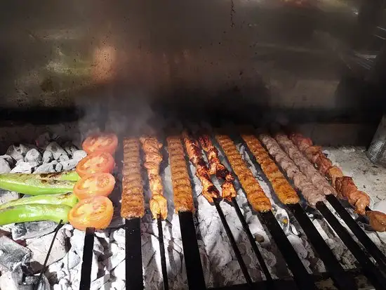 TurguT Kebab Restaurant'nin yemek ve ambiyans fotoğrafları 5