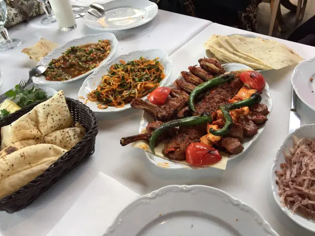 Adana Yüzevler Kebap'nin yemek ve ambiyans fotoğrafları 41