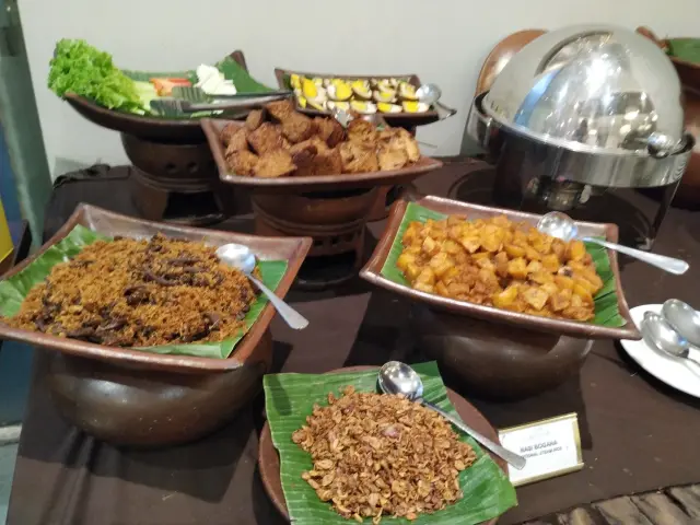 Gambar Makanan D'Fleur Cafe - D'Anaya Hotel Bogor 5