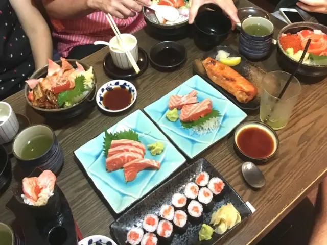 Ichiro Sushi Bar Food Photo 11