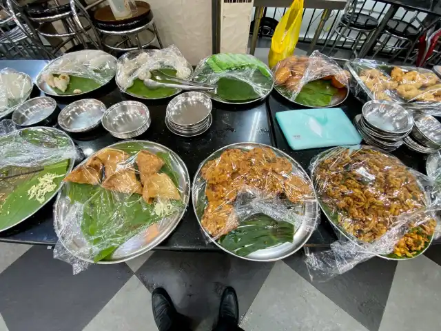 Chennai Spice Banana Leaf Food Photo 16