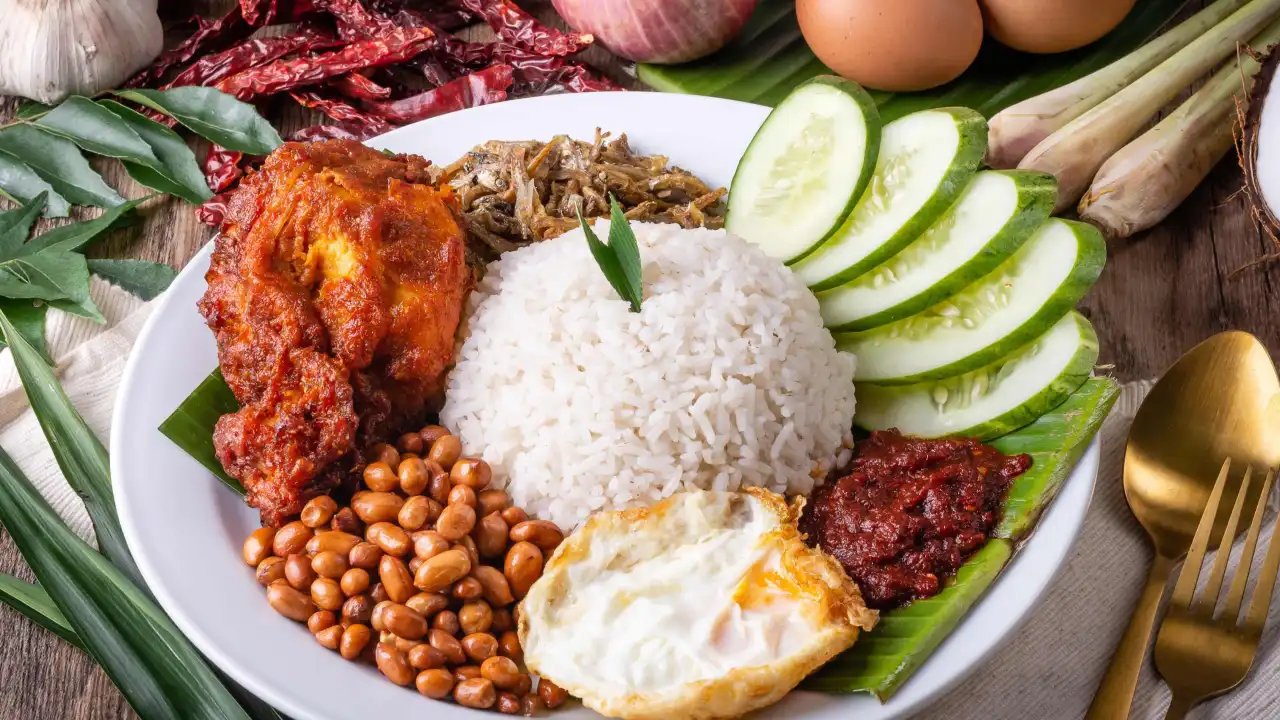 Legasi Nasi Lemak  Taman Dutamas