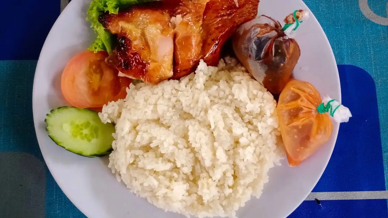 Nasi Ayam Viral Klebang Restu