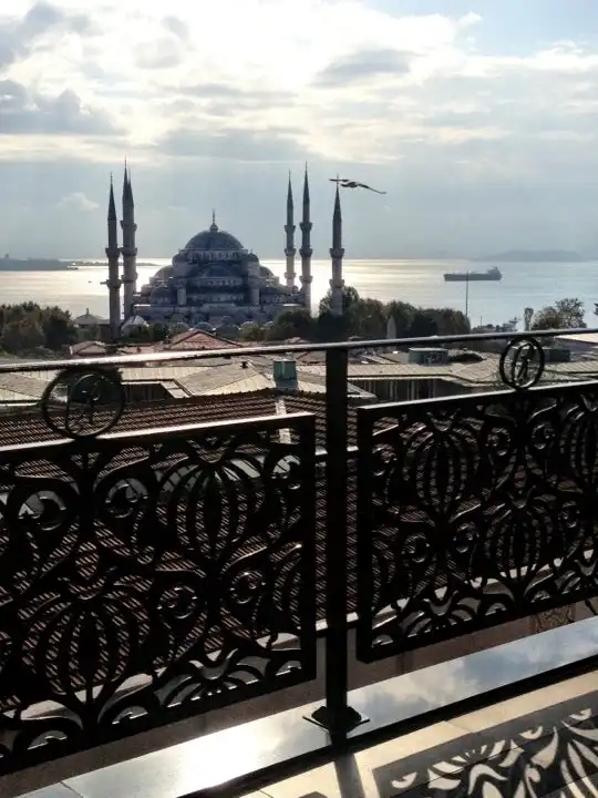 Rast Hotel İstanbul/ROOF'nin yemek ve ambiyans fotoğrafları 3