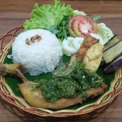 Gambar Makanan Warung Tongseng Dan Sate Budhe, TM Pahlawan 9