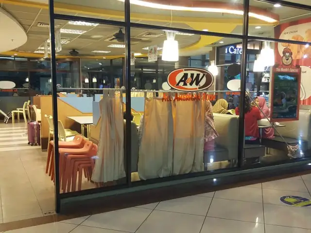 Gambar Makanan A&W Bandara Juanda 62