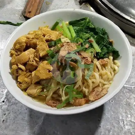 Gambar Makanan Bakso Rusuk & Mie Ayam Taliroso, Demangan Baru 8