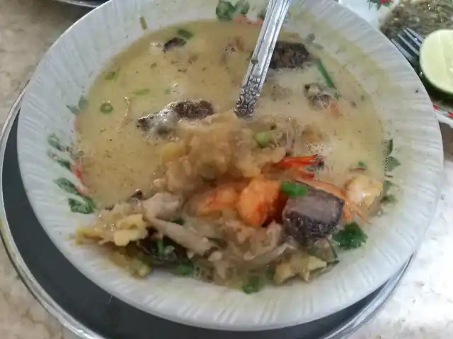 Gambar Makanan Soto Kesawan 3