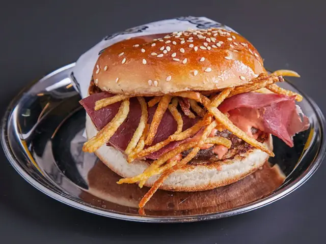 Dobby’s Burger Place'nin yemek ve ambiyans fotoğrafları 12