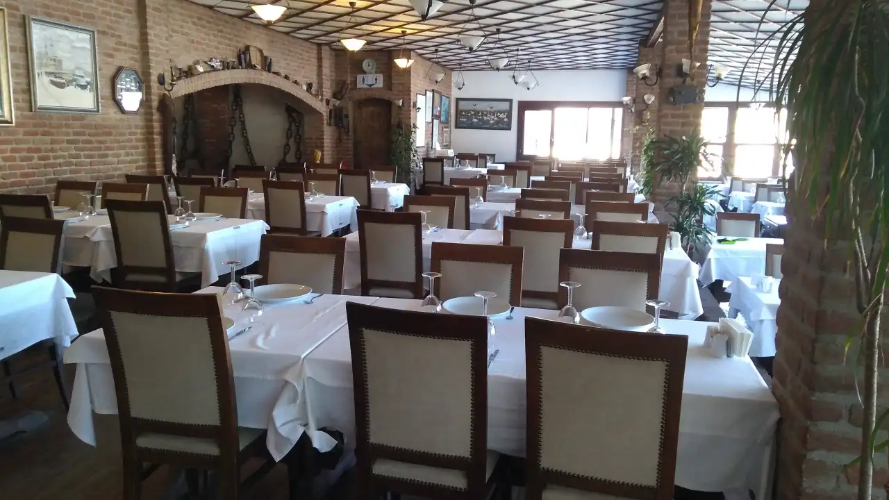 Uzunya Restaurant