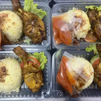 Nasi Ayam Aishah (1328)