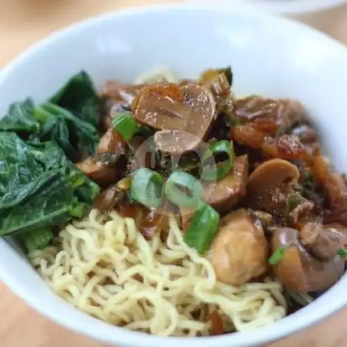 Gambar Makanan Bakmi Jamur Ketapang, Kyai Zainul Arifin 4