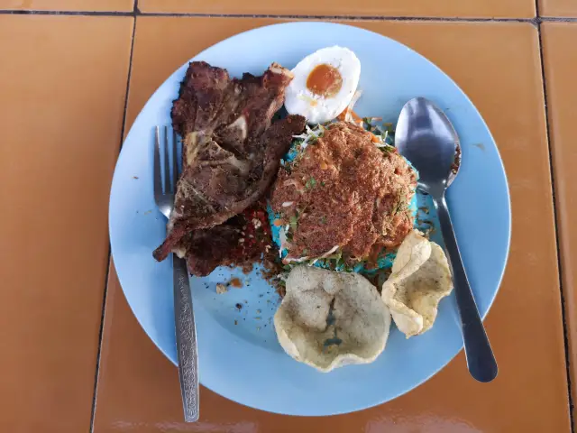 NASI KERABU KAK YATI