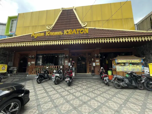 Ayam Kremes Kraton