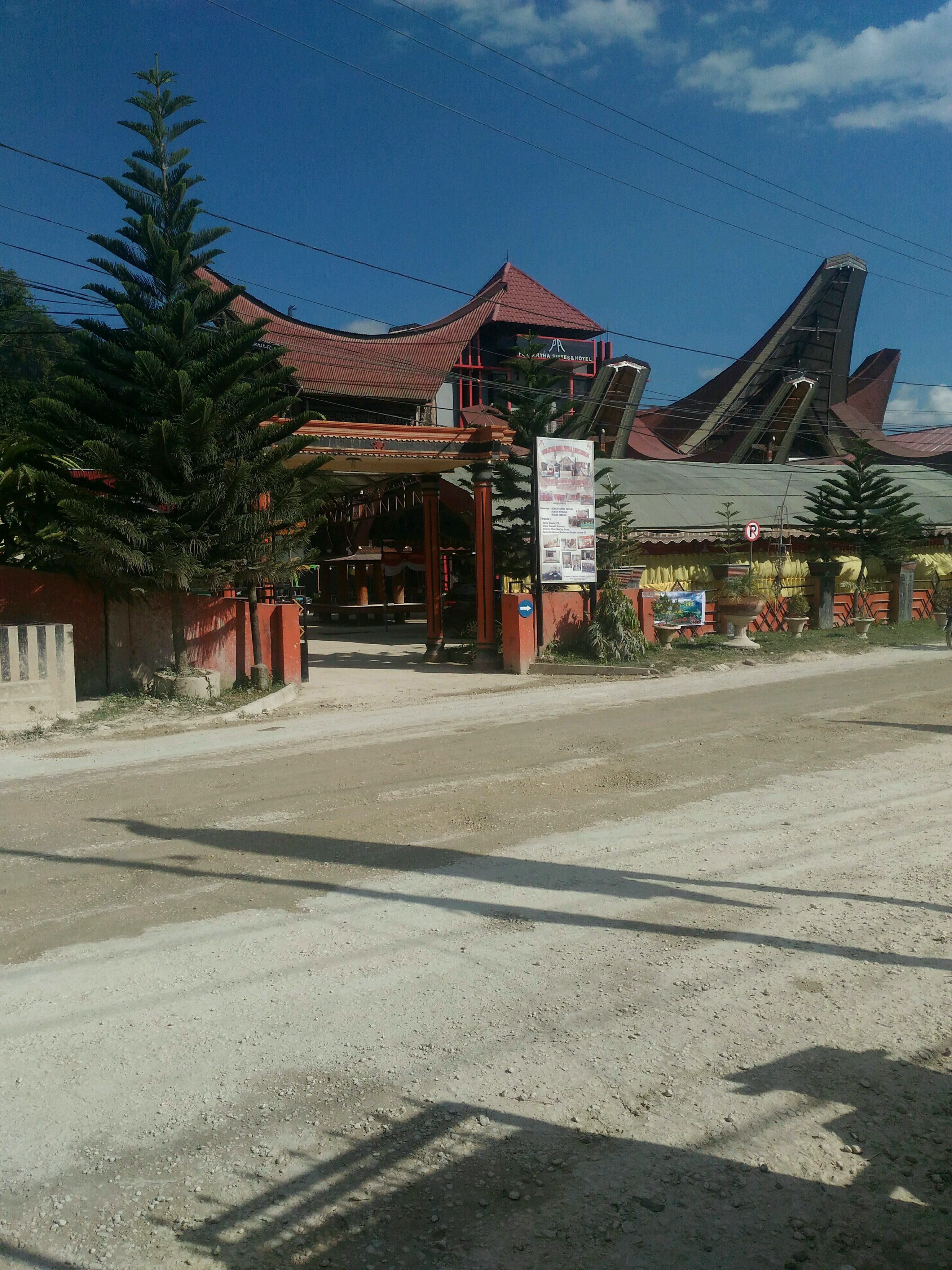 Puri Artha Hotel terdekat