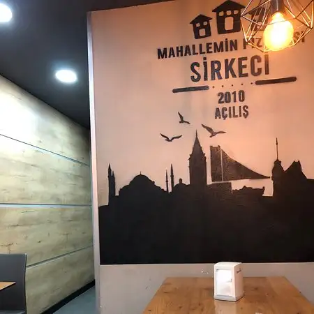 Domino's Pizza Sirkeci'nin yemek ve ambiyans fotoğrafları 13