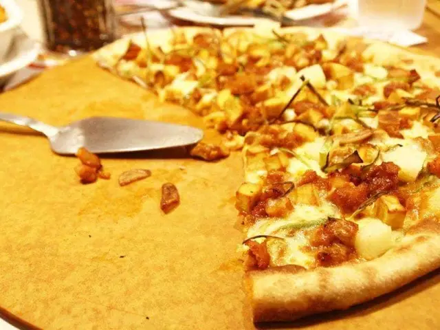 Mr. Pizza Food Photo 12