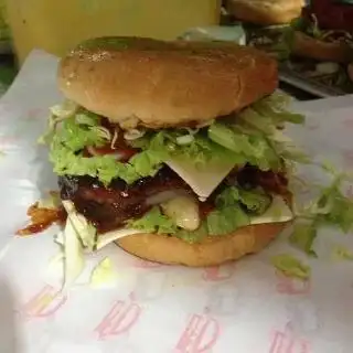 Bai Burger Food Photo 1