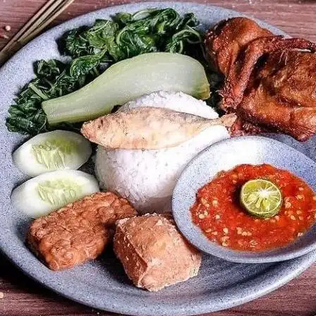 Gambar Makanan TAHU GEJROT AYU ASLI WONG CIREBON 16