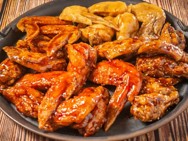 Zue's Chicken Wings Food Photo 1