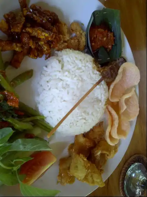 Gambar Makanan Warung Mina - Jl. Pantai Segara Sanur 3