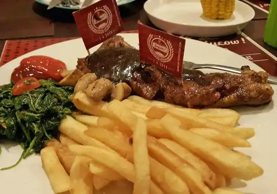 Gambar Makanan Steak Hotel by Holycow! TKP Bandung 9