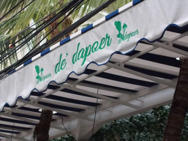 Gambar Makanan Cafe de Dapoer 9