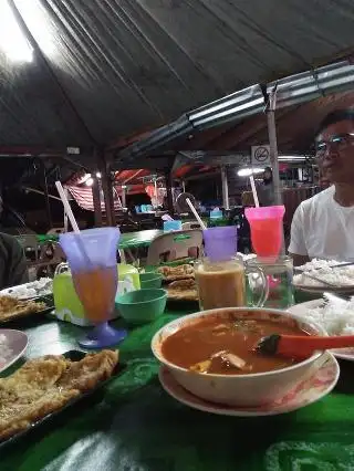 Tomyam Seafood BT2