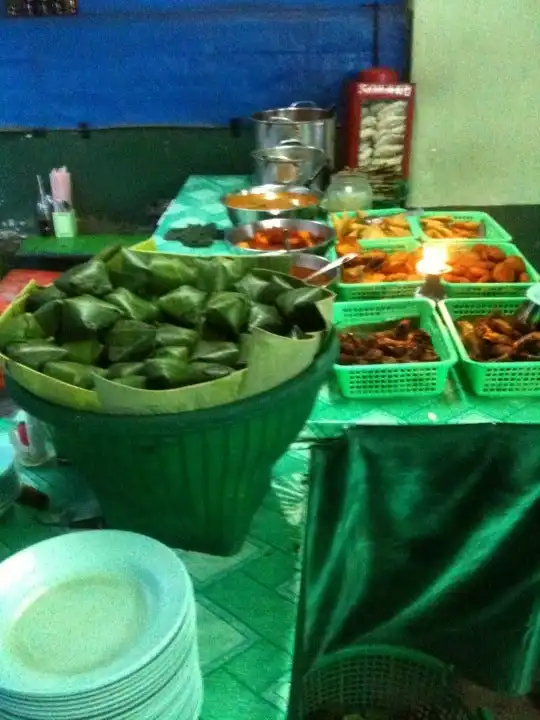 Gambar Makanan Nasi Uduk Pondok Hijau 10