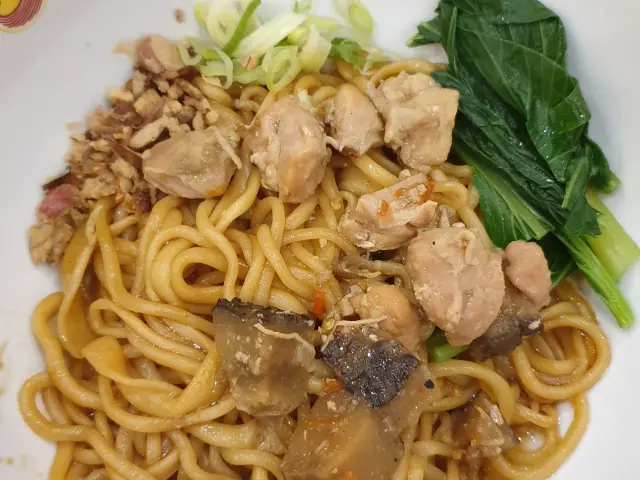 Golden Lamian