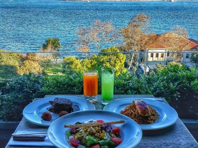 Lulu Hookah Lounge - Zimmer Hotel Bosphorus'nin yemek ve ambiyans fotoğrafları 25