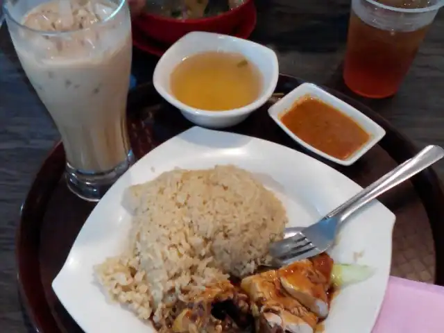 Nasi Ayam Kak Mala @ Temerloh Mall Food Photo 4