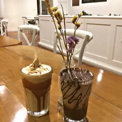KAKOLAIT (chocolate & coffee)